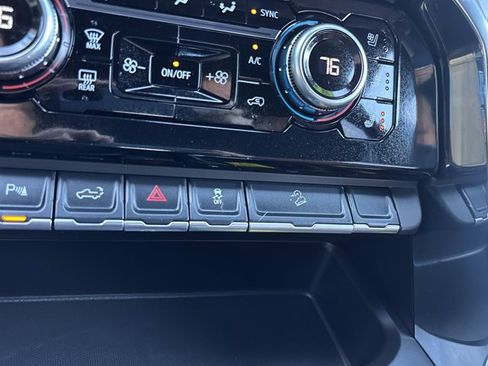 Used 2025 GMC Sierra 2500 Denali Ultimate image 41