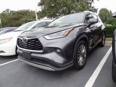 Used 2020 Toyota Highlander Platinum