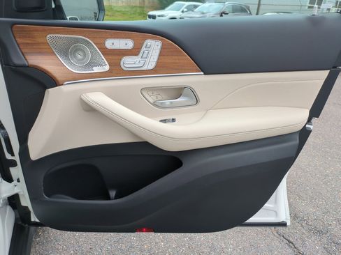 Certified 2024 Mercedes-Benz GLE 350 4MATIC image 35