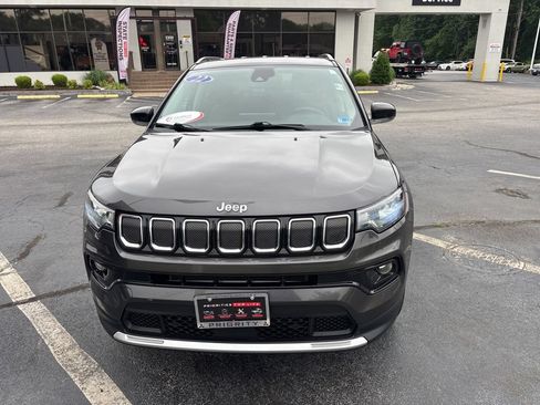 Used 2022 Jeep Compass Limited AWD/4WD image 8