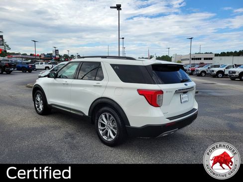 Certified 2020 Ford Explorer XLT w/ Equipment Group 202A RWD image 3