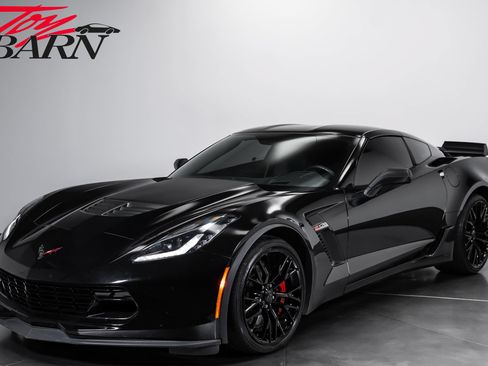 Used 2016 Chevrolet Corvette Z06 RWD image 9