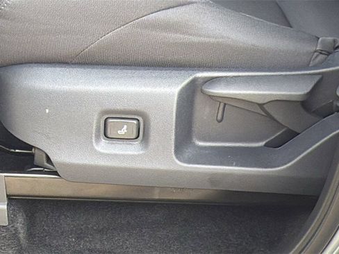 New 2026 Toyota Tacoma SR image 10