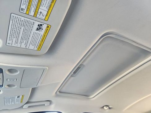 Used 2021 Ford EcoSport SE w/ SE Appearance Package image 19