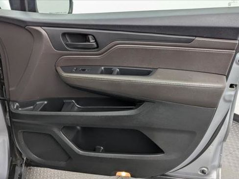 Used 2022 Honda Odyssey EX image 23