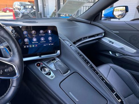 Used 2020 Chevrolet Corvette Stingray Coupe w/ 1LT image 36