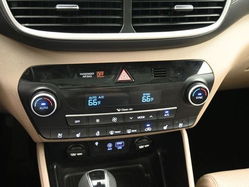 Used 2020 Hyundai Tucson Ultimate w/ Cargo Package AWD/4WD image 19