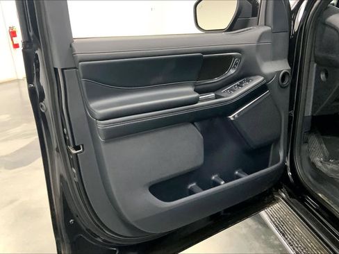 New 2026 Ford Expedition Max Platinum w/ Stealth Appearance Package AWD/4WD image 10