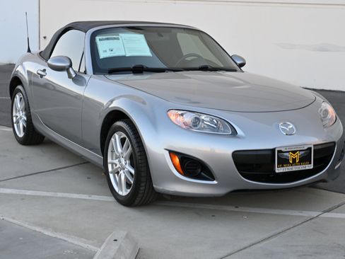 Used 2009 MAZDA MX-5 Miata Sport image 14