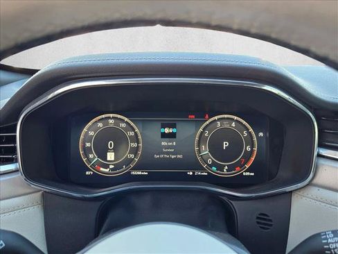 Used 2024 Jaguar F-PACE R-Dynamic S AWD/4WD image 11