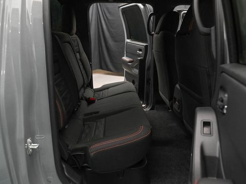 Used 2025 Nissan Frontier PRO-4X w/ Pro Convenience Package image 20