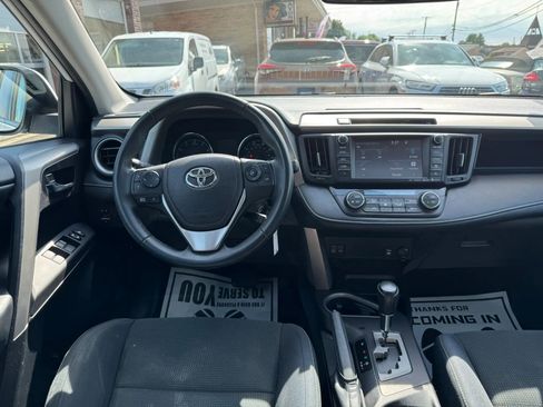 Used 2016 Toyota RAV4 XLE AWD/4WD image 41