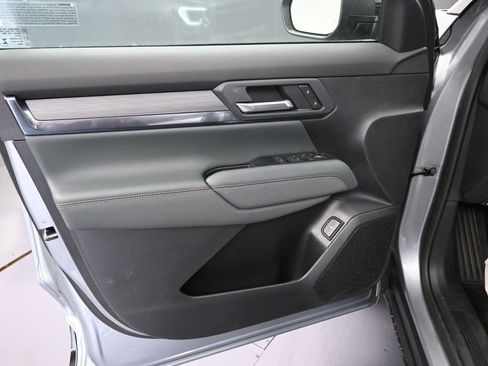 New 2026 GMC Terrain AT4 w/ Technology Package II image 16