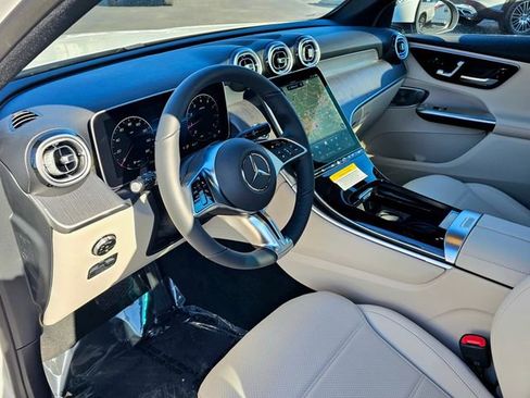 New 2026 Mercedes-Benz GLC 300 4MATIC image 14