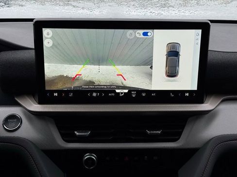 New 2026 Ford Explorer Active w/ Active Comfort Package image 4