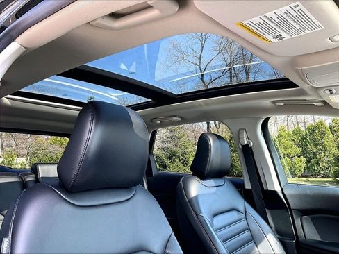 Used 2022 Ford Edge SEL w/ Convenience Package AWD/4WD image 22