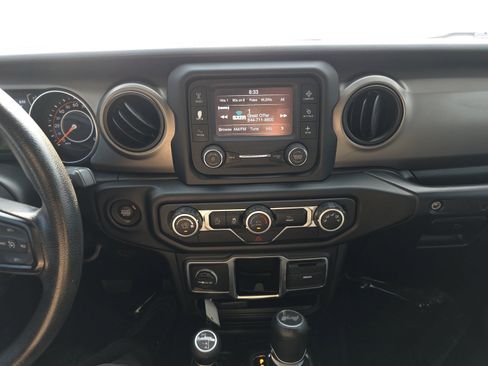Used 2021 Jeep Wrangler Unlimited Sport AWD/4WD image 16