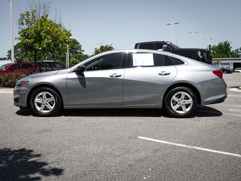 Used 2024 Chevrolet Malibu LS FWD image 7