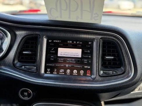 Used 2015 Dodge Challenger SXT Plus w/ Technology Group RWD image 17