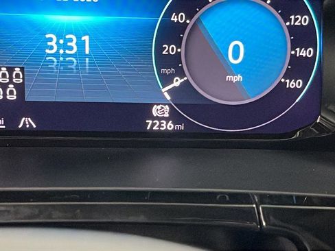 Used 2024 Volkswagen Atlas SE FWD image 10