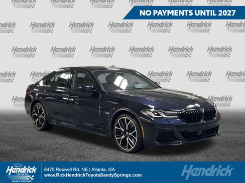 Used 2023 BMW 530e w/ M Sport Package RWD image 1