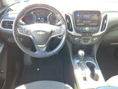 Used 2020 Chevrolet Equinox LT image 11