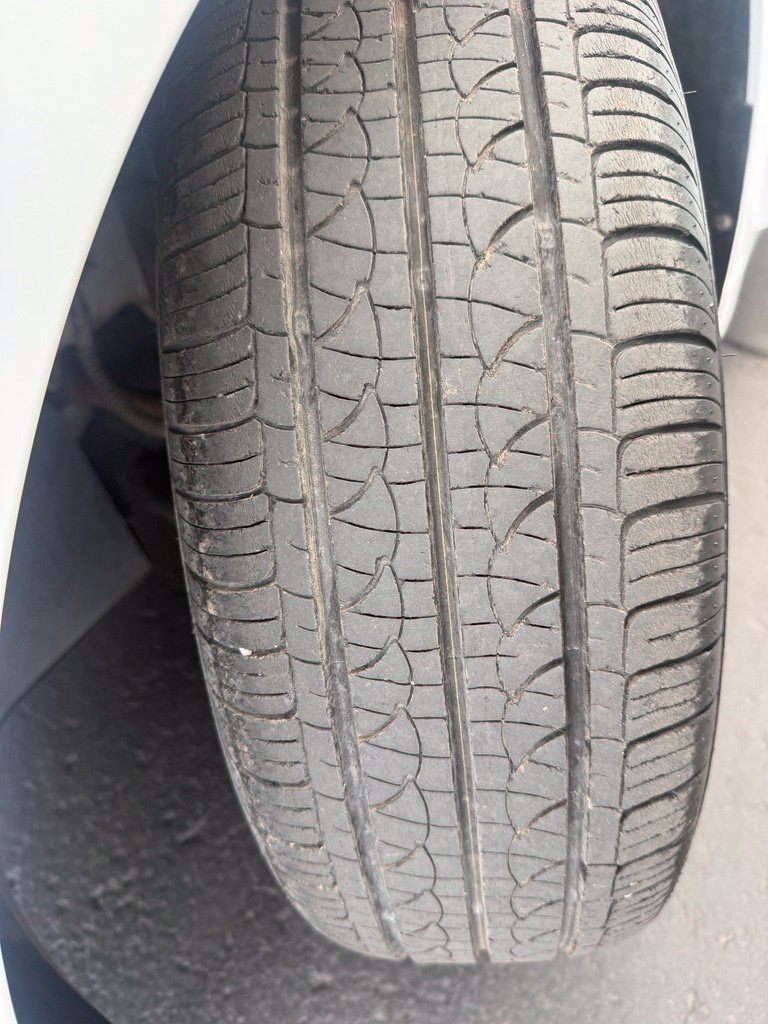 Used 2019 Hyundai Elantra SE FWD image 21