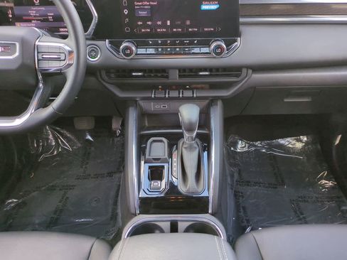 Used 2023 GMC Canyon Elevation w/ Elevation Premium Package RWD image 18