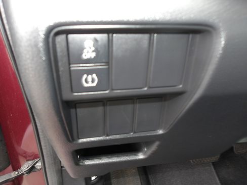 Used 2019 Honda CR-V LX image 16