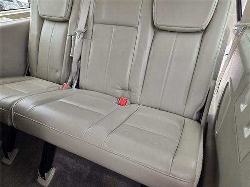 Used 2012 Ford Expedition Limited AWD/4WD image 29