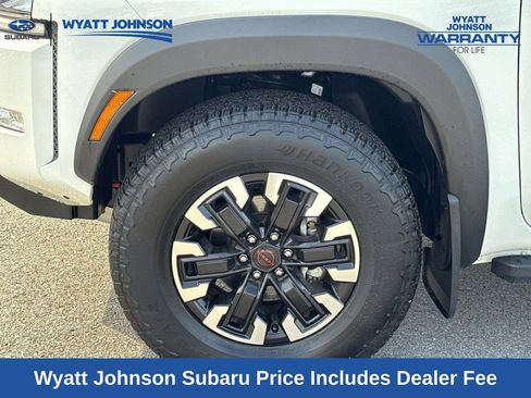 Used 2024 Nissan Frontier PRO-4X w/ Technology Package AWD/4WD image 24