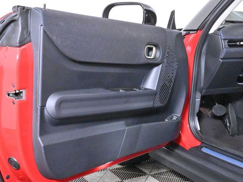 Certified 2025 MINI Cooper S image 28