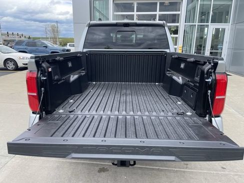 New 2026 Toyota Tacoma Limited w/ Tow Tech Package AWD/4WD image 33