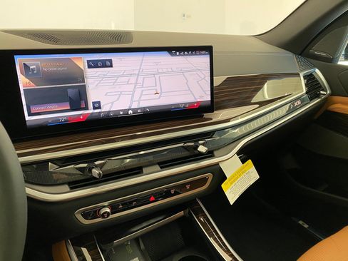 New 2026 BMW X5 xDrive50e w/ M Sport Package image 24