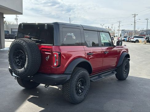 New 2026 Ford Bronco Badlands image 46