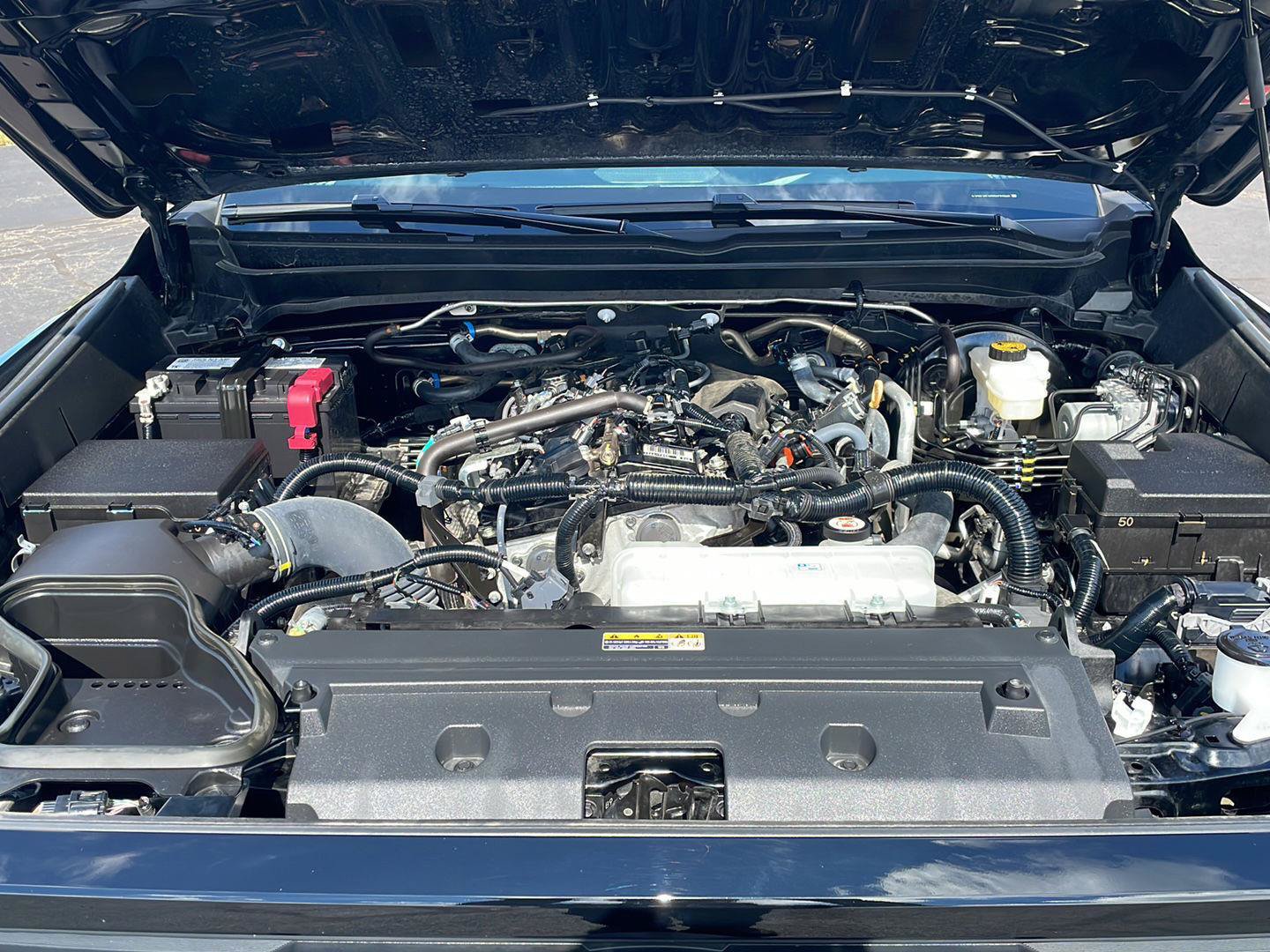 Used 2025 Toyota Tacoma TRD Sport AWD/4WD image 9