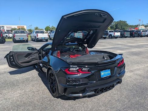 New 2025 Chevrolet Corvette Z06 RWD image 30