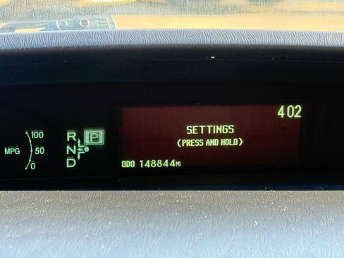 Used 2011 Toyota Prius Three w/ Solar Roof Pkg image 11