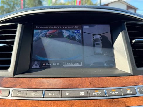 Used 2015 INFINITI QX60 FWD w/ Deluxe Touring Package image 21
