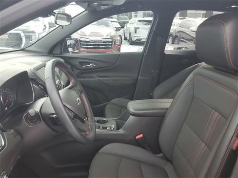 Used 2024 Chevrolet Equinox RS image 18