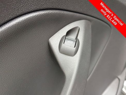 Used 2018 Ford Escape SEL image 11