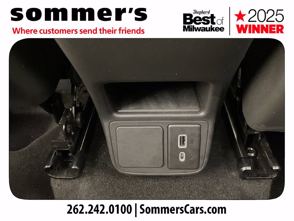 Used 2024 Buick Encore GX Preferred w/ Comfort Package AWD/4WD image 22