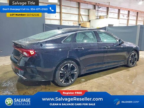 Used 2022 Kia K5 GT-Line w/ GT-Line FWD Premium Package image 4