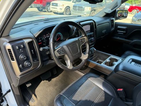 Used 2017 GMC Sierra 1500 Denali w/ Denali Ultimate Package image 24