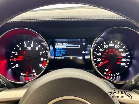 Used 2019 Ford Mustang Shelby GT350 w/ Technology Package RWD image 15