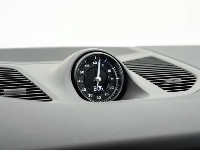 Certified 2026 Porsche Cayenne Coupe AWD/4WD image 16