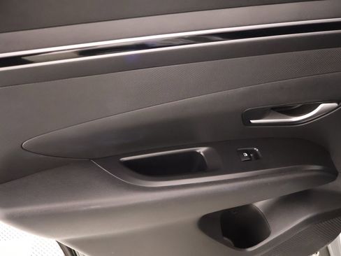 Used 2024 Hyundai Tucson SEL image 16