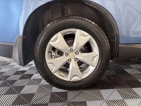 Used 2015 Subaru Forester 2.5i Premium w/ All-Weather Package AWD/4WD image 25