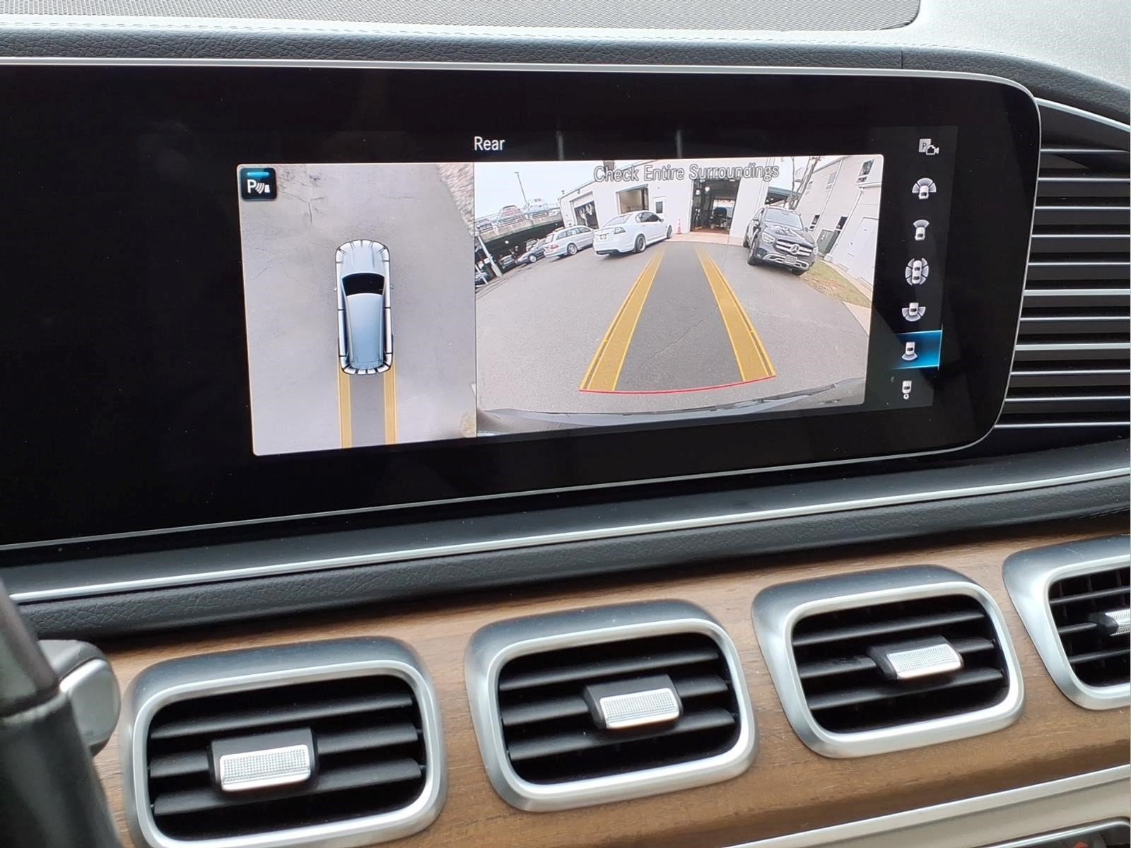 Certified 2022 Mercedes-Benz GLS 450 4MATIC image 20