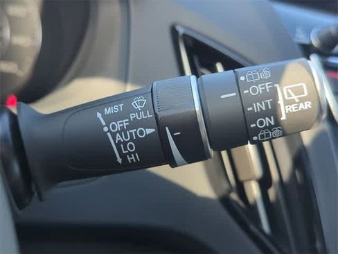 Certified 2025 Acura RDX SH-AWD w/ Advance Package image 27